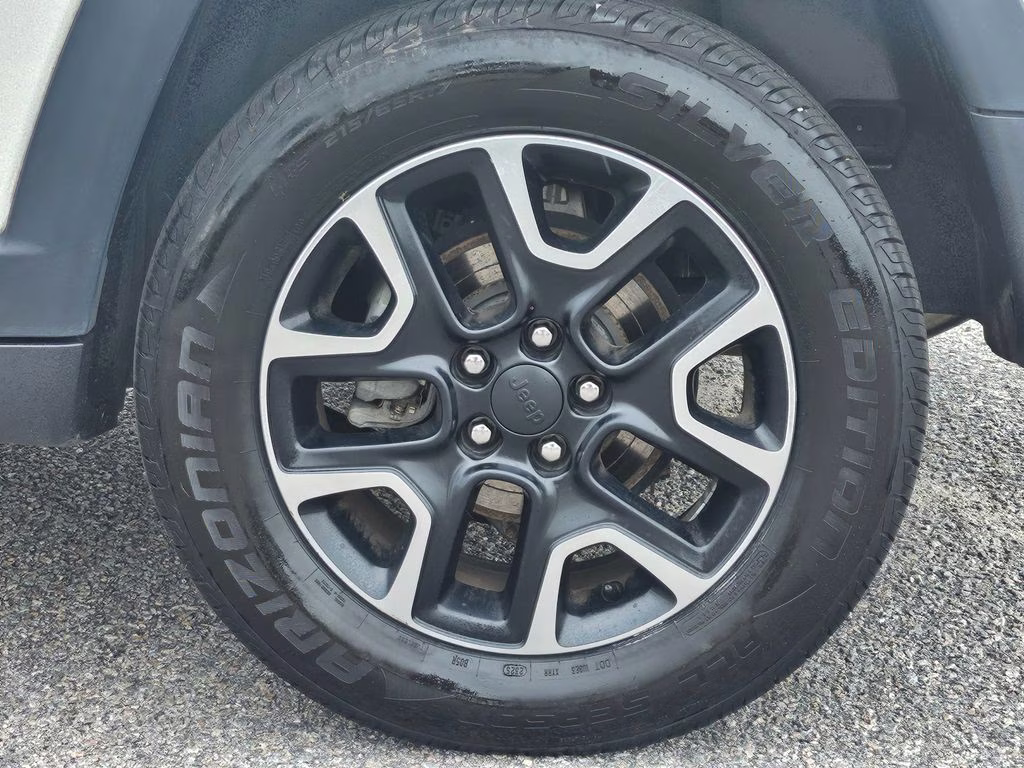 2019 White Clearcoat Jeep Compass Trailhawk 4X4 SUV