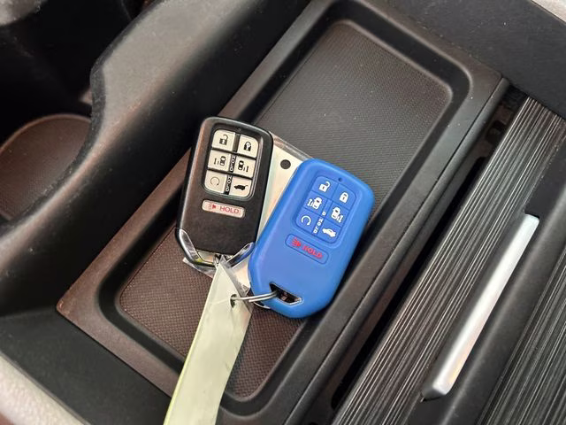 2018 Obsidian Blue Pearl Honda Odyssey EX-L FWD Van