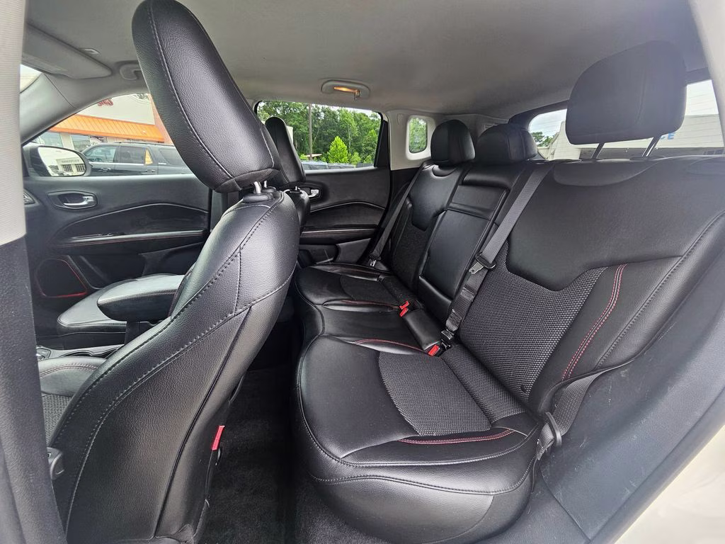 2019 White Clearcoat Jeep Compass Trailhawk 4X4 SUV
