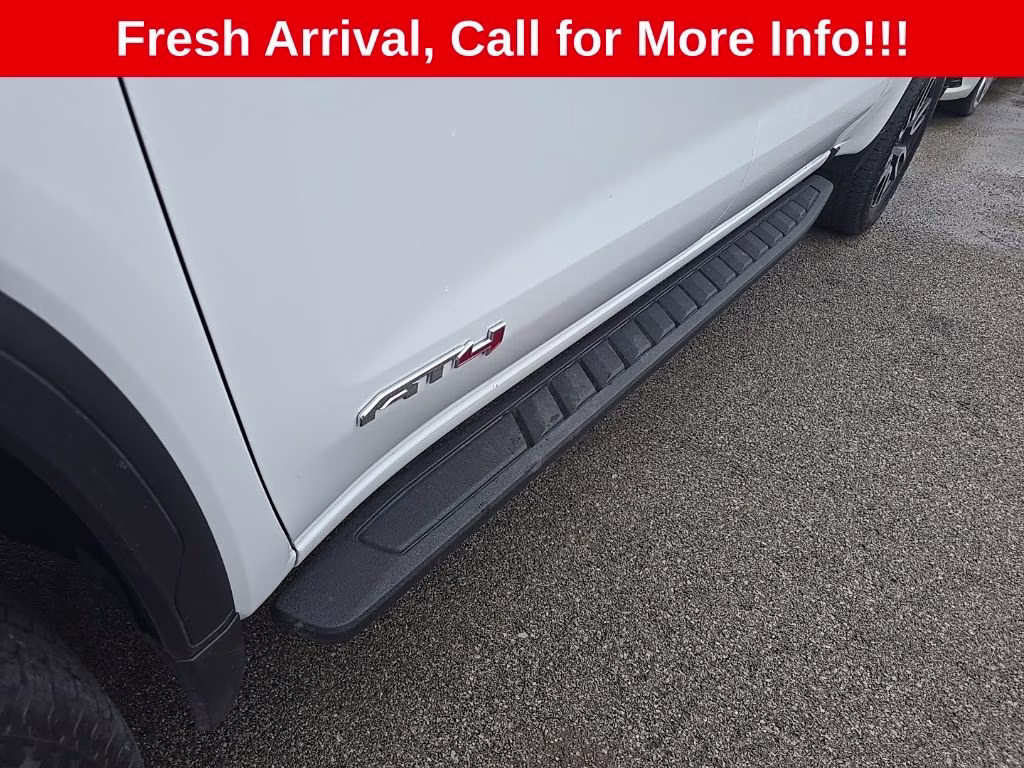 2025 Summit White GMC Sierra 1500 AT4 4X4 Truck