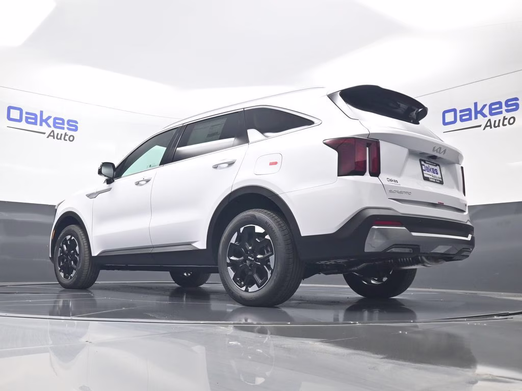 2026 Glacial White Pearl Kia Sorento S AWD SUV