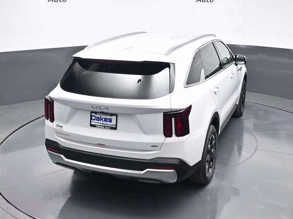 2026 Glacial White Pearl Kia Sorento S AWD SUV