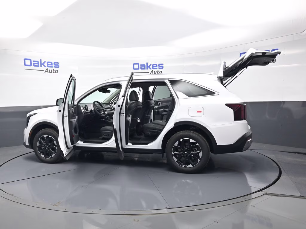 2026 Glacial White Pearl Kia Sorento S AWD SUV