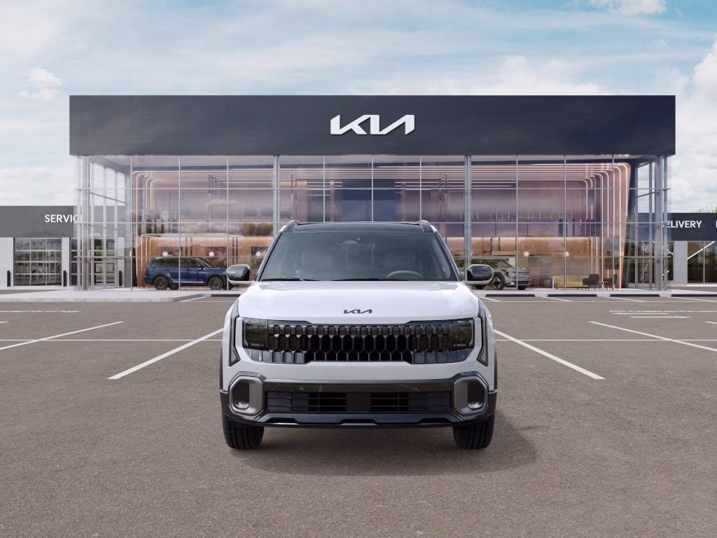 2027 Snow White Pearl Kia Seltos X-Line AWD SUV