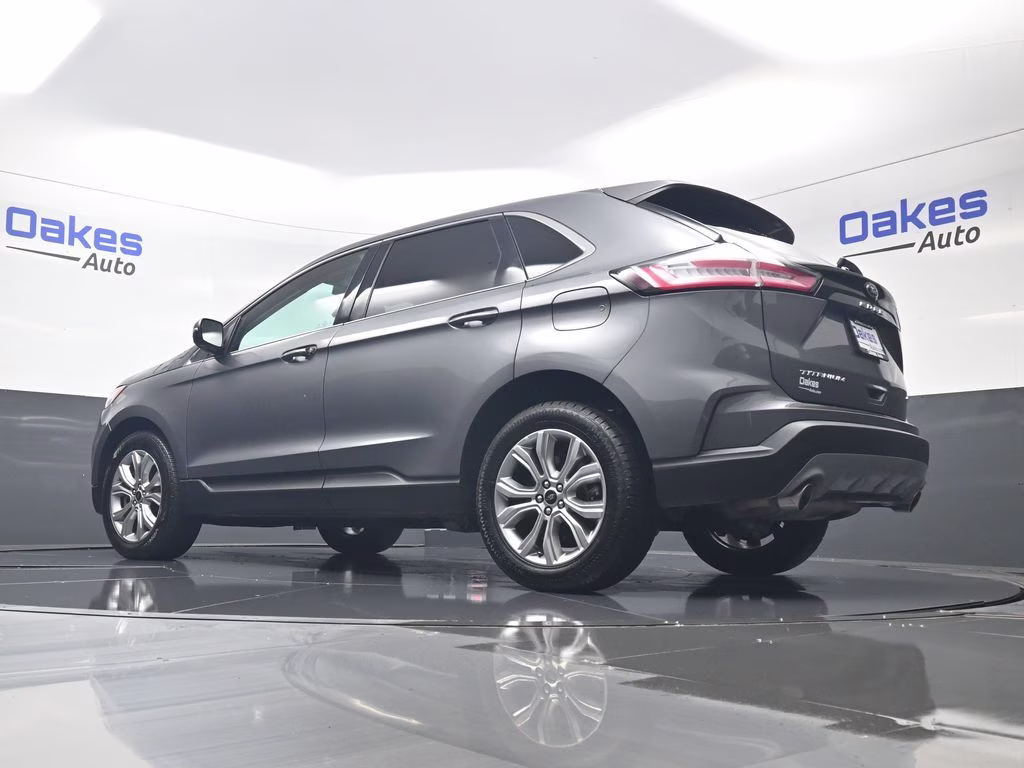 2024 Gray Metallic Ford Edge Titanium AWD SUV