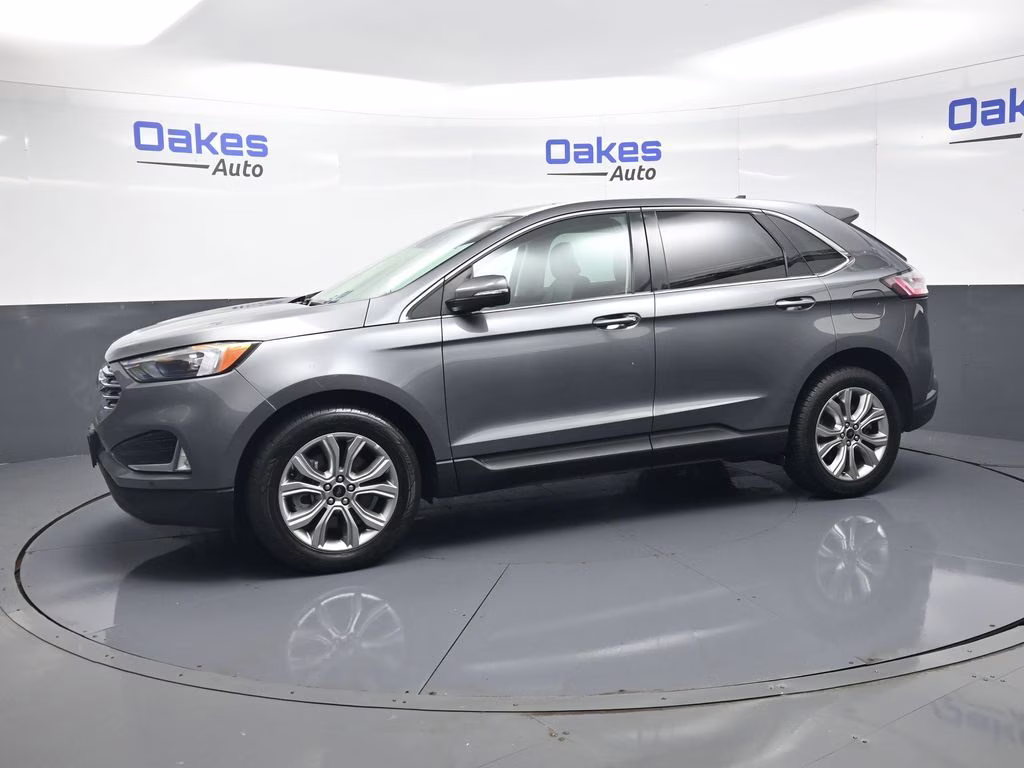 2024 Gray Metallic Ford Edge Titanium AWD SUV