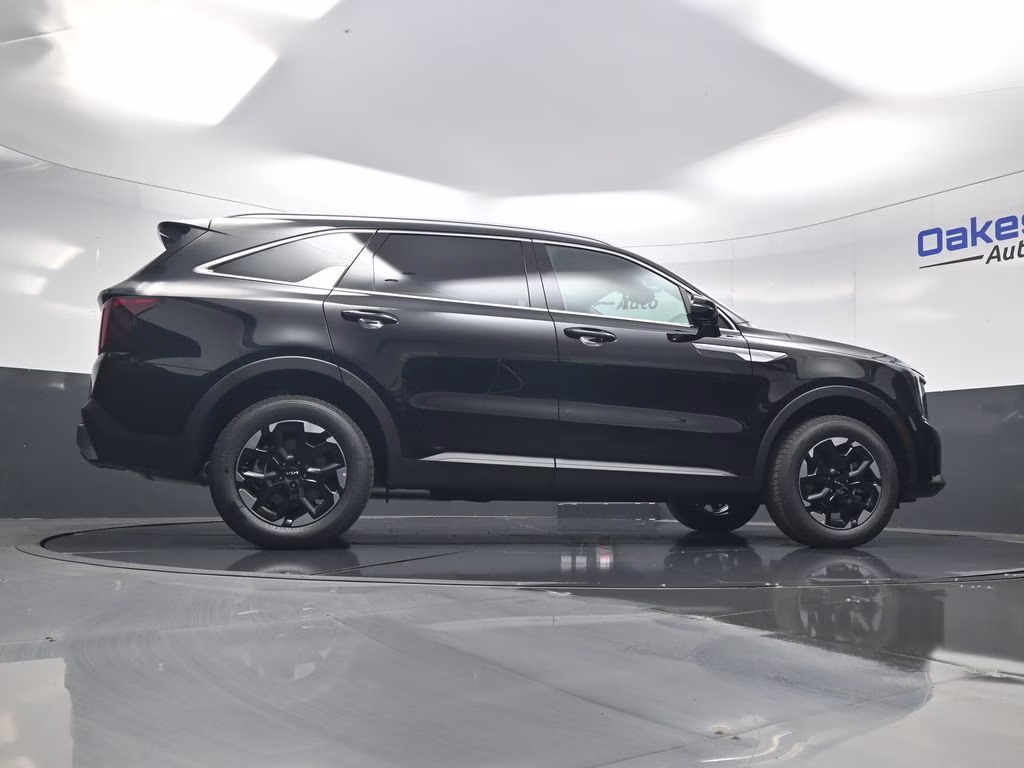 2026 Ebony Black Kia Sorento S AWD SUV