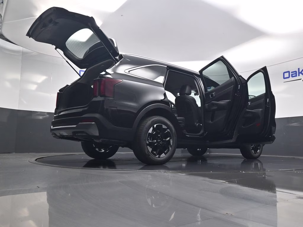 2026 Ebony Black Kia Sorento S AWD SUV