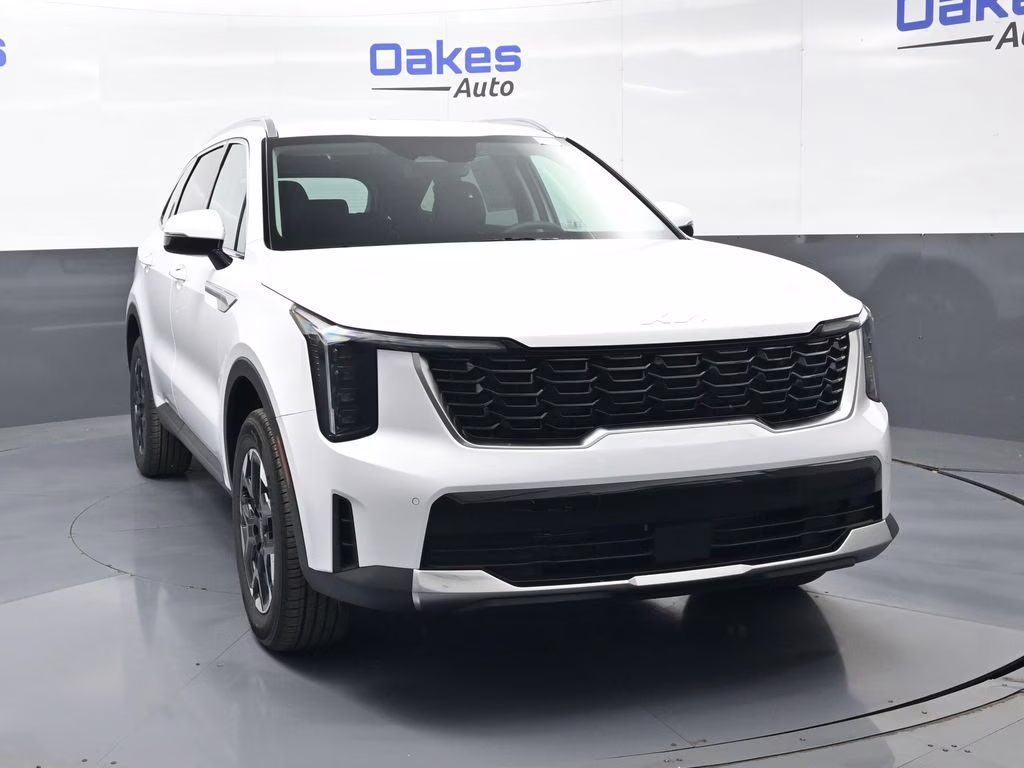 2026 Glacial White Pearl Kia Sorento S AWD SUV