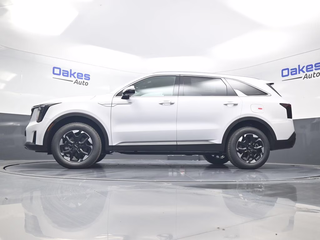 2026 Glacial White Pearl Kia Sorento S AWD SUV