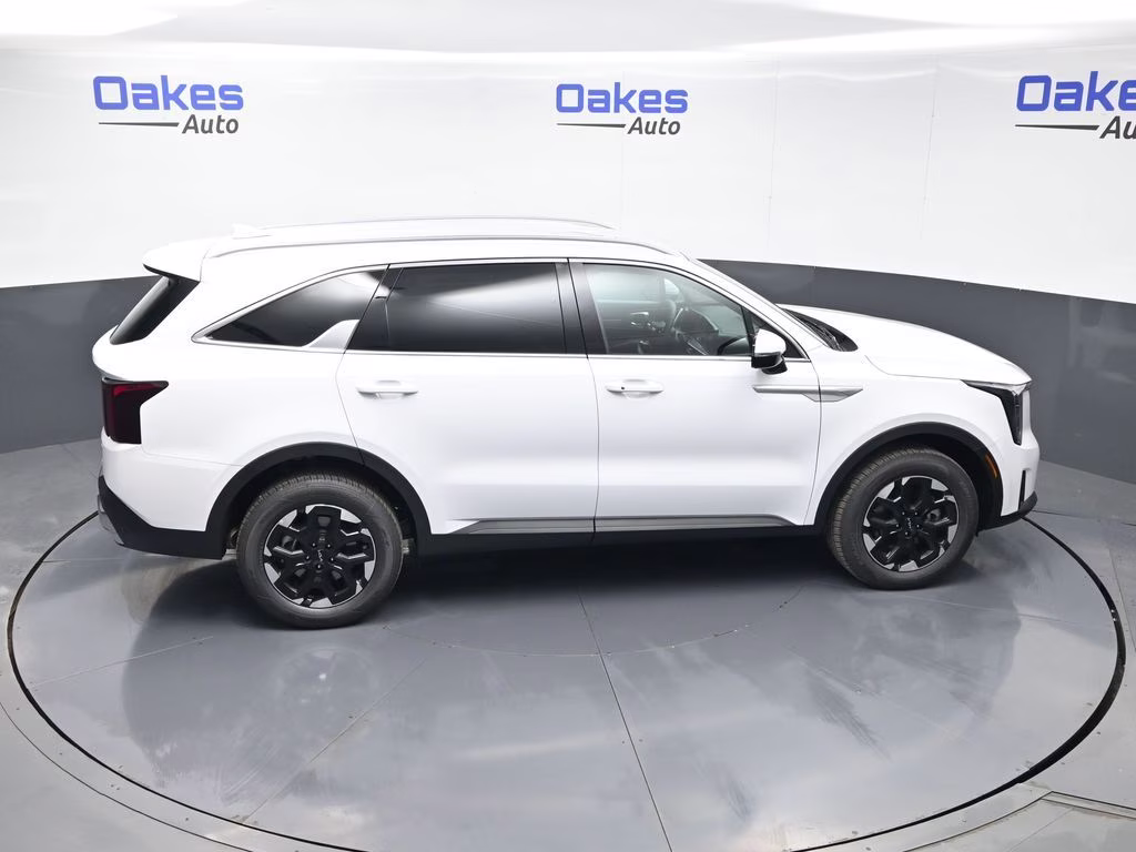 2026 Glacial White Pearl Kia Sorento S AWD SUV