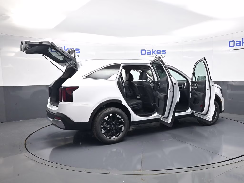 2026 Glacial White Pearl Kia Sorento S AWD SUV