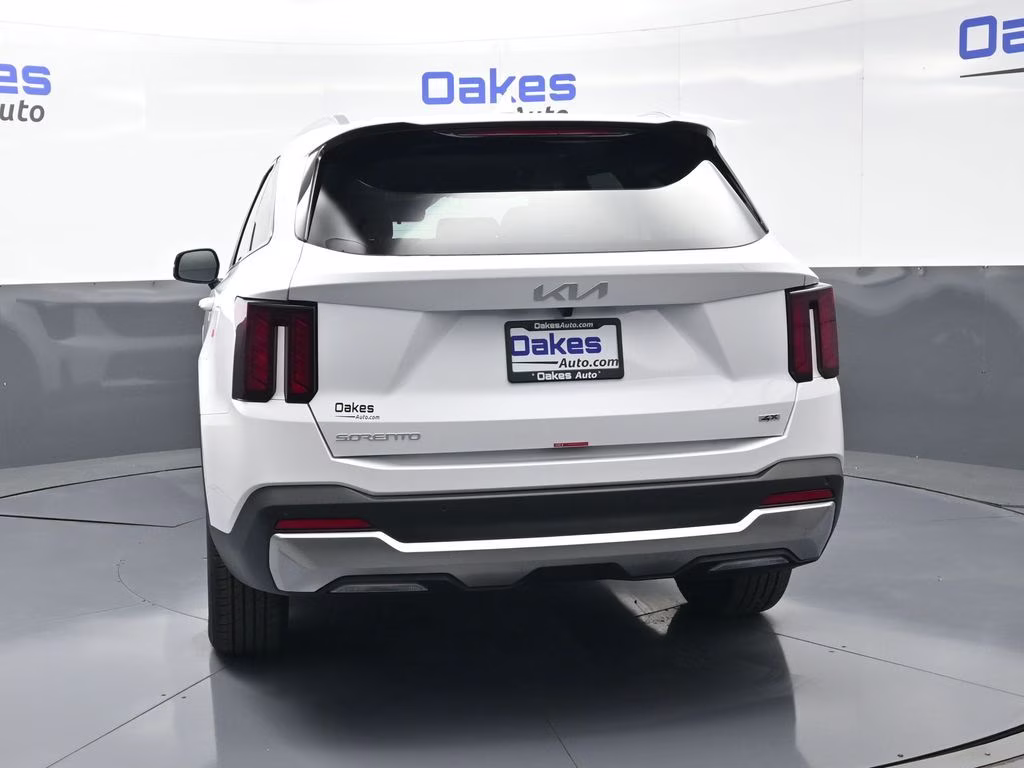 2026 Glacial White Pearl Kia Sorento S AWD SUV