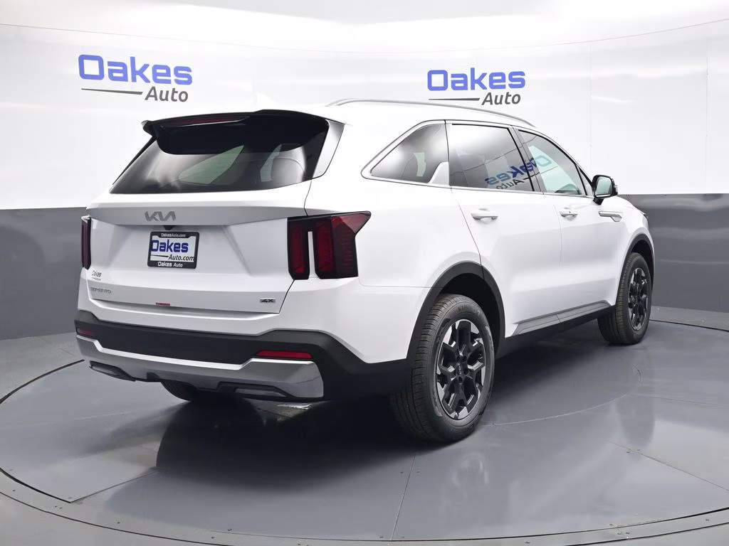 2026 Glacial White Pearl Kia Sorento S AWD SUV