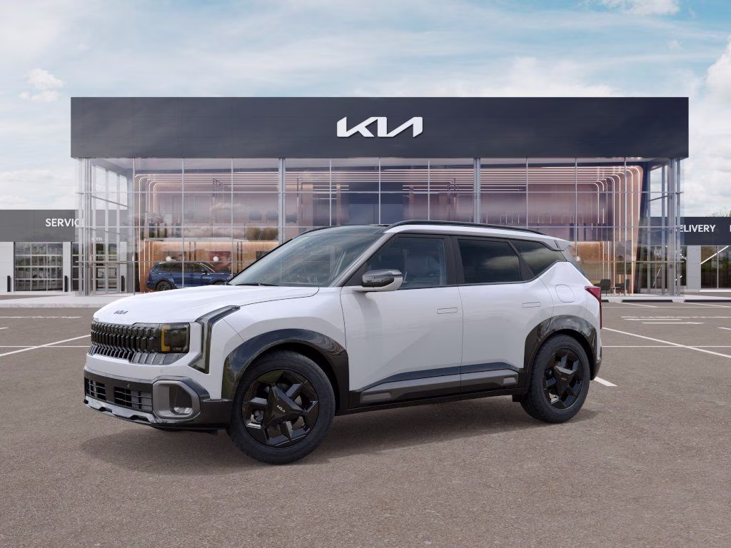 2027 Snow White Pearl Kia Seltos X-Line AWD SUV