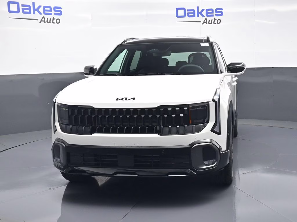 2027 Snow White Pearl Kia Seltos X-Line AWD SUV