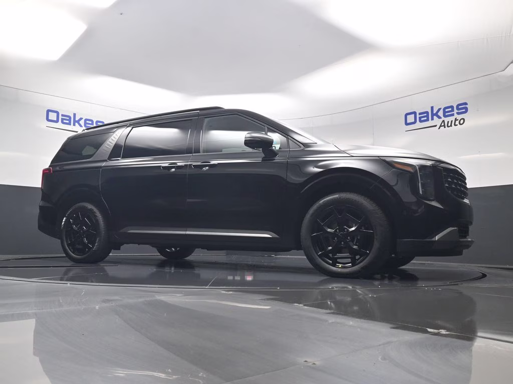 2026 Aurora Black Pearl Kia Carnival Hybrid SX Prestige FWD Van