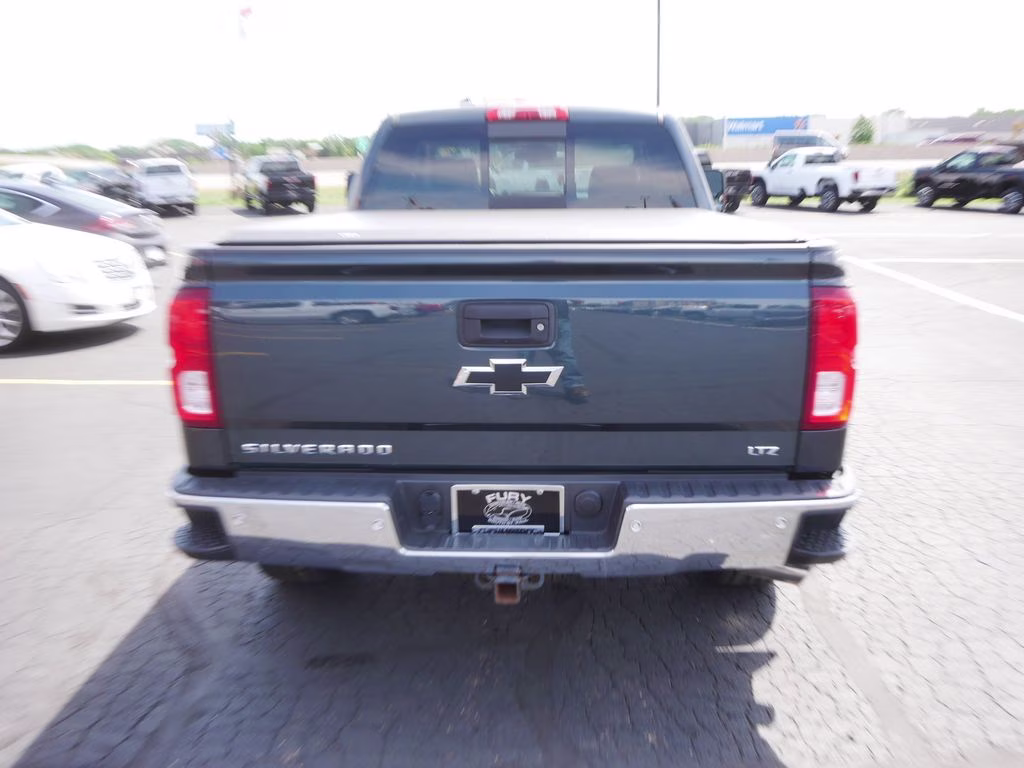 2018 Graphite Metallic Chevrolet Silverado 1500 LTZ 4X4 Truck