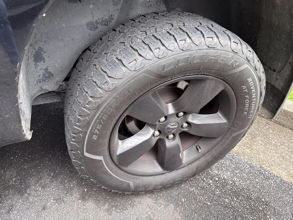 2018 Brilliant Black Crystal Pearlcoat Ram 1500 Big Horn 4X4 Truck