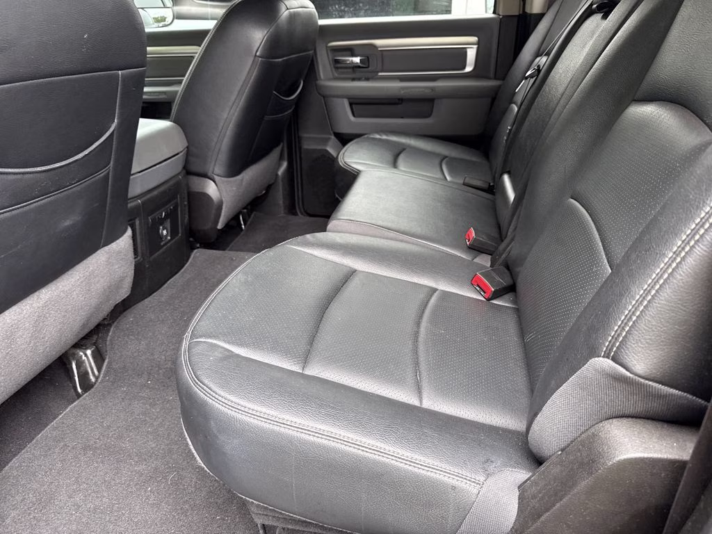 2018 Brilliant Black Crystal Pearlcoat Ram 1500 Big Horn 4X4 Truck