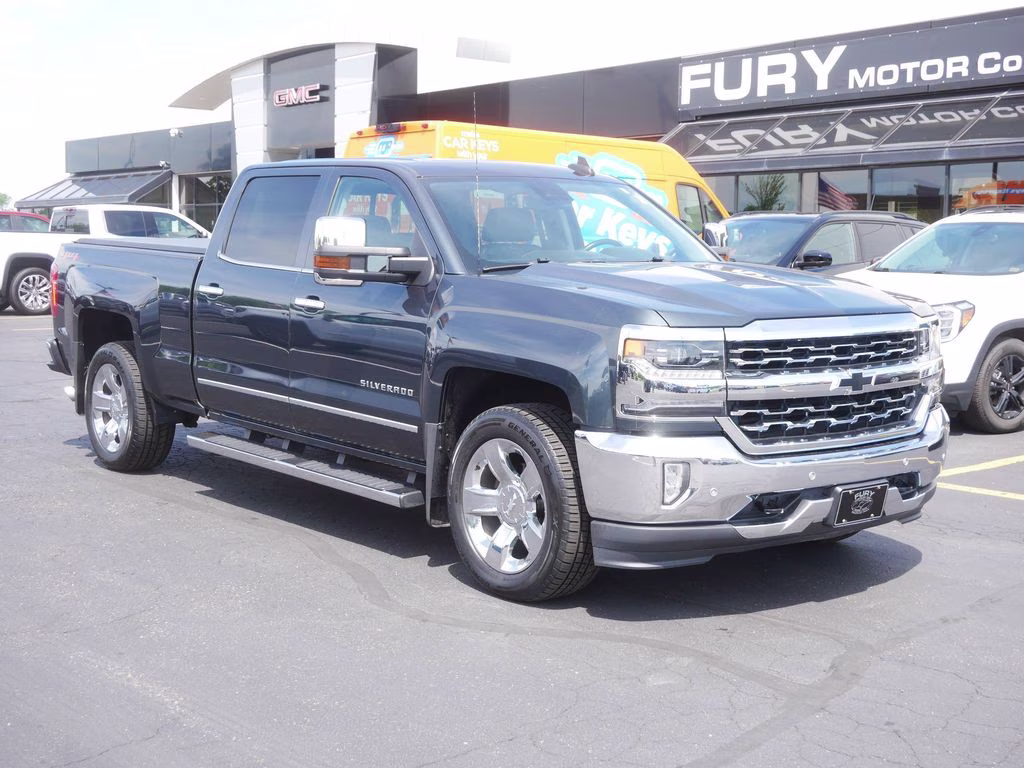 2018 Graphite Metallic Chevrolet Silverado 1500 LTZ 4X4 Truck