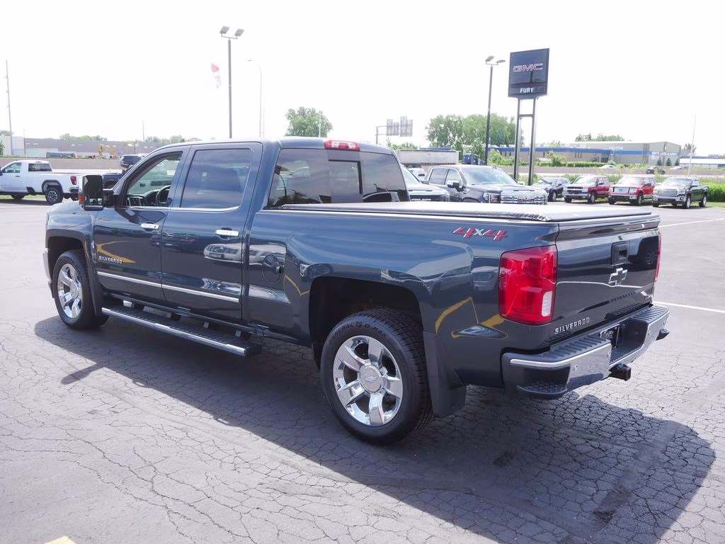 2018 Graphite Metallic Chevrolet Silverado 1500 LTZ 4X4 Truck