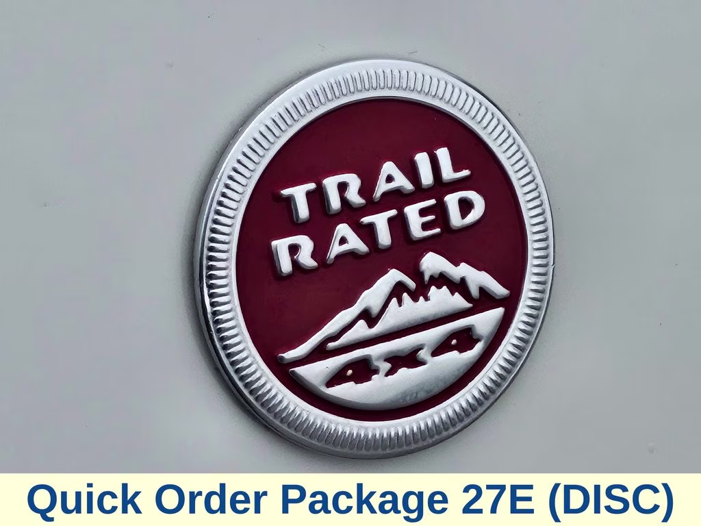2019 White Clearcoat Jeep Compass Trailhawk 4X4 SUV