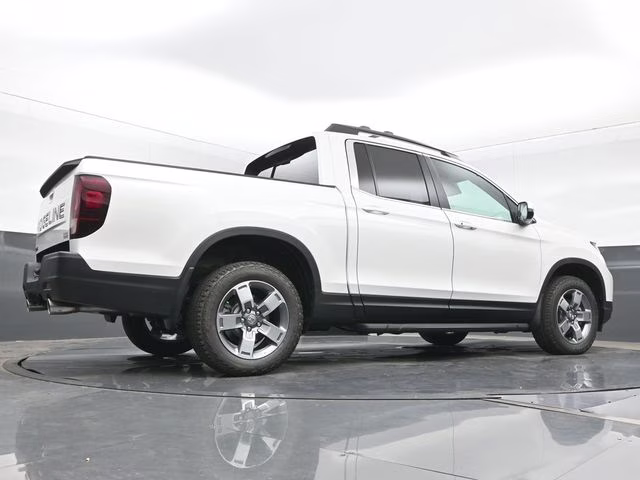 2026 Platinum White Pearl Honda Ridgeline RTL AWD Truck