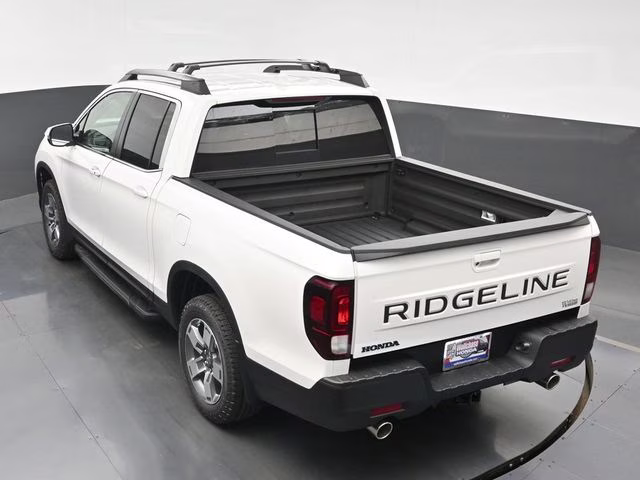 2026 Platinum White Pearl Honda Ridgeline RTL AWD Truck