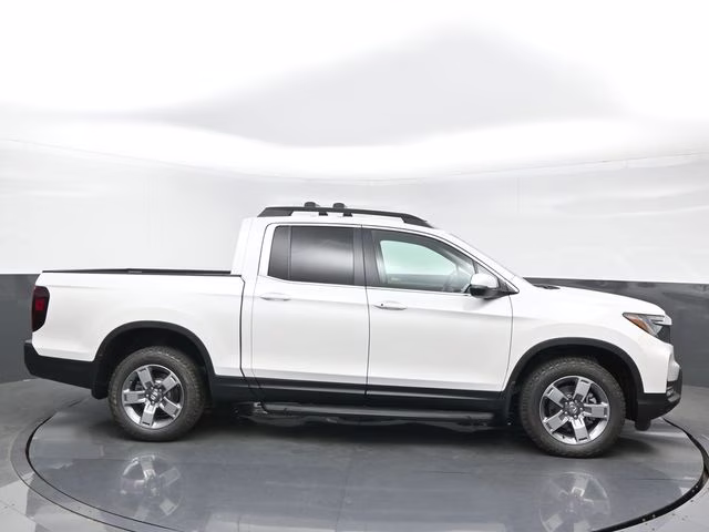 2026 Platinum White Pearl Honda Ridgeline RTL AWD Truck