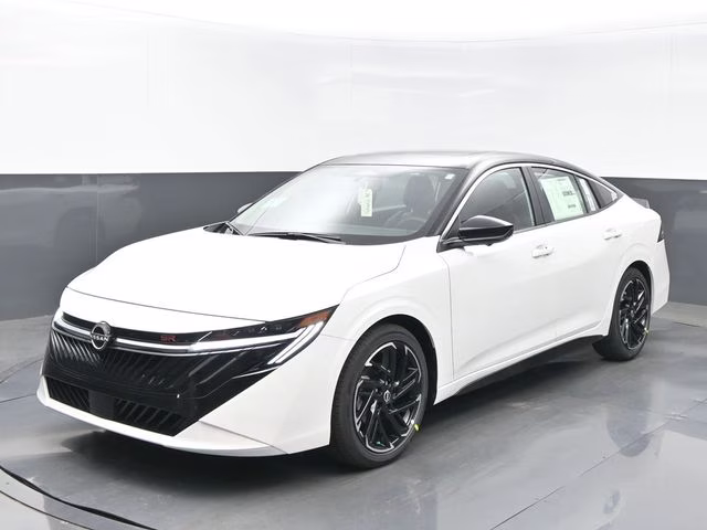 2026 Aspen White/Super Black Nissan Sentra SR FWD Sedan