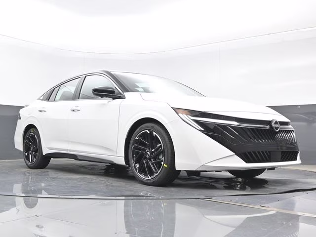 2026 Aspen White/Super Black Nissan Sentra SR FWD Sedan