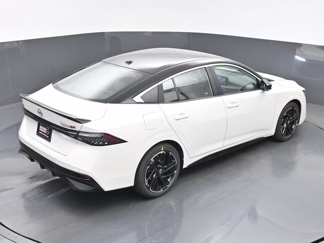 2026 Aspen White/Super Black Nissan Sentra SR FWD Sedan