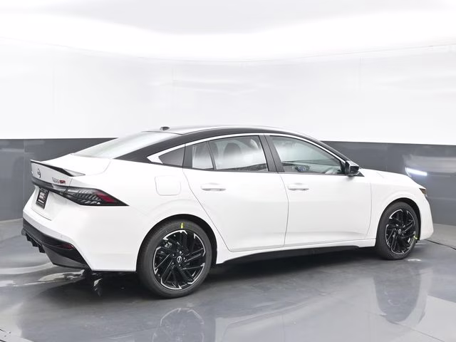2026 Aspen White/Super Black Nissan Sentra SR FWD Sedan