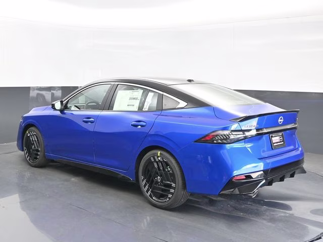 2026 Bluestone Pearl/Super Blk Nissan Sentra SR FWD Sedan