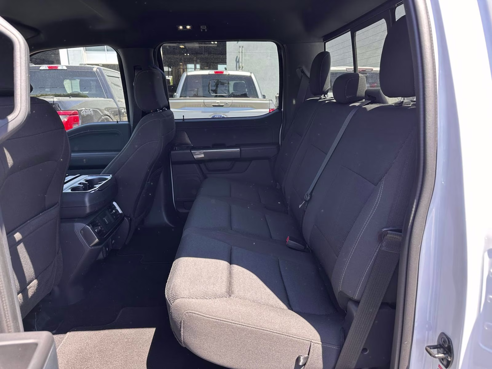 2023 Oxford White Ford F-150 XLT 4WD SuperCrew 5.5' Box 4X4 Truck