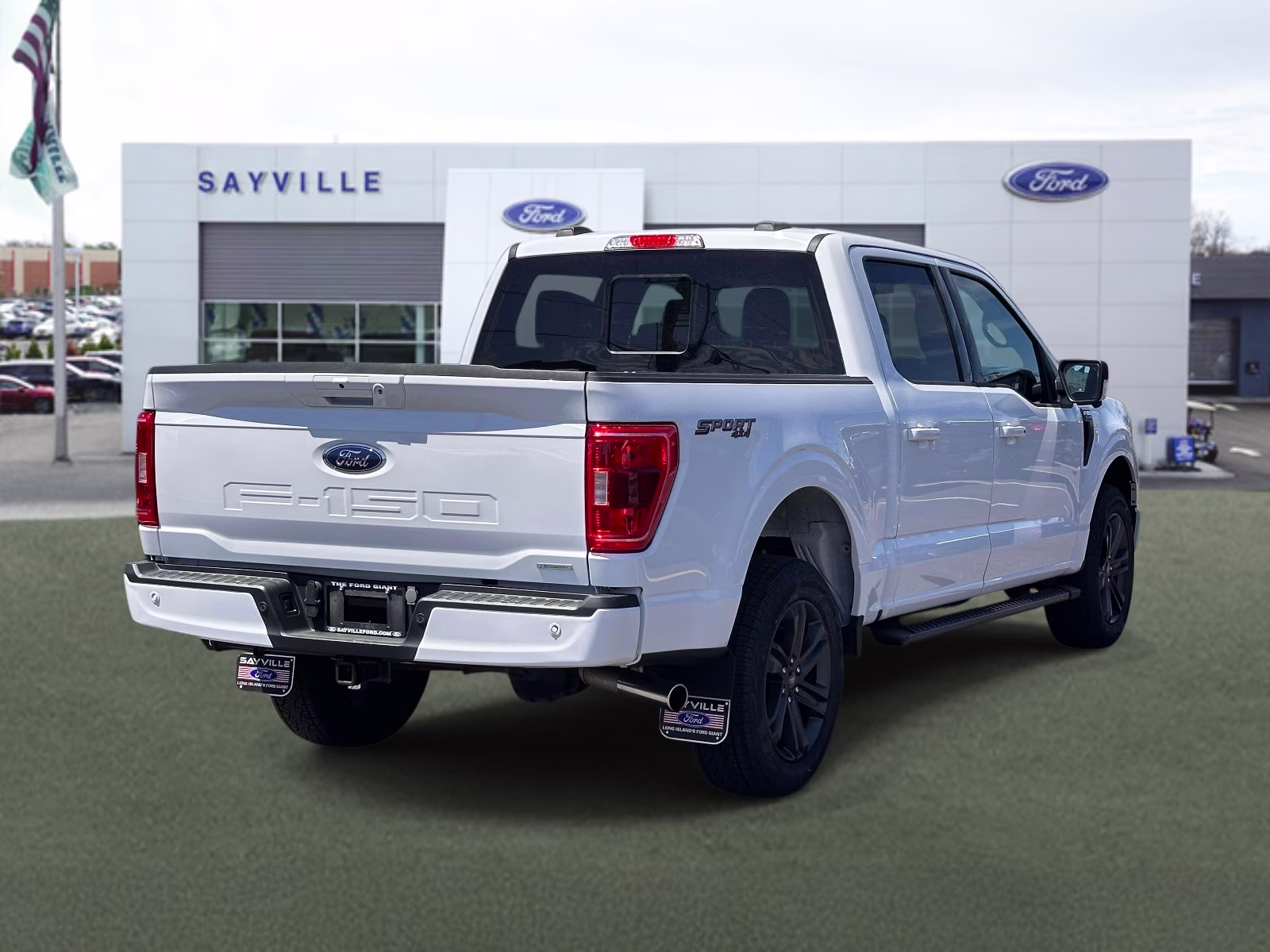 2023 Oxford White Ford F-150 XLT 4WD SuperCrew 5.5' Box 4X4 Truck