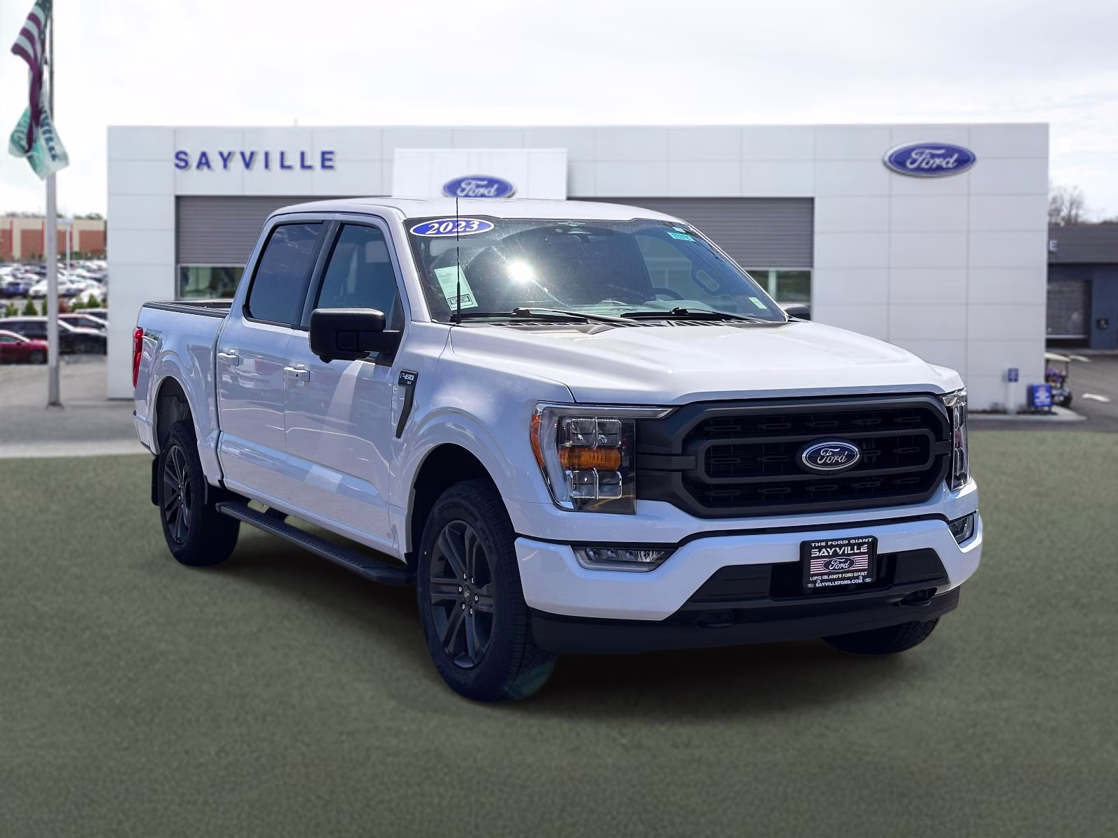 2023 Oxford White Ford F-150 XLT 4WD SuperCrew 5.5' Box 4X4 Truck