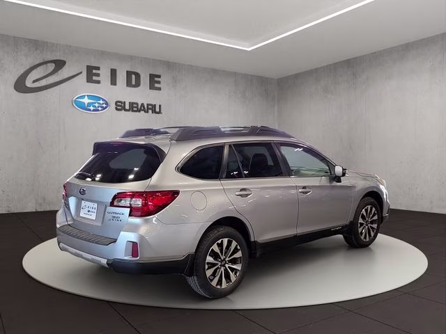 2015 Ice Silver Metallic Subaru Outback 3.6R AWD SUV
