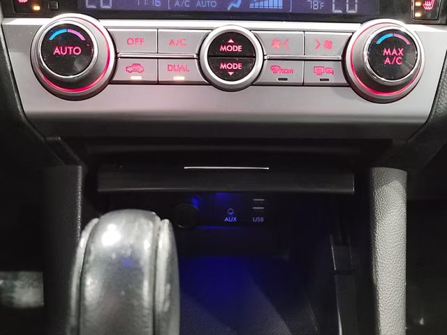 2015 Ice Silver Metallic Subaru Outback 3.6R AWD SUV