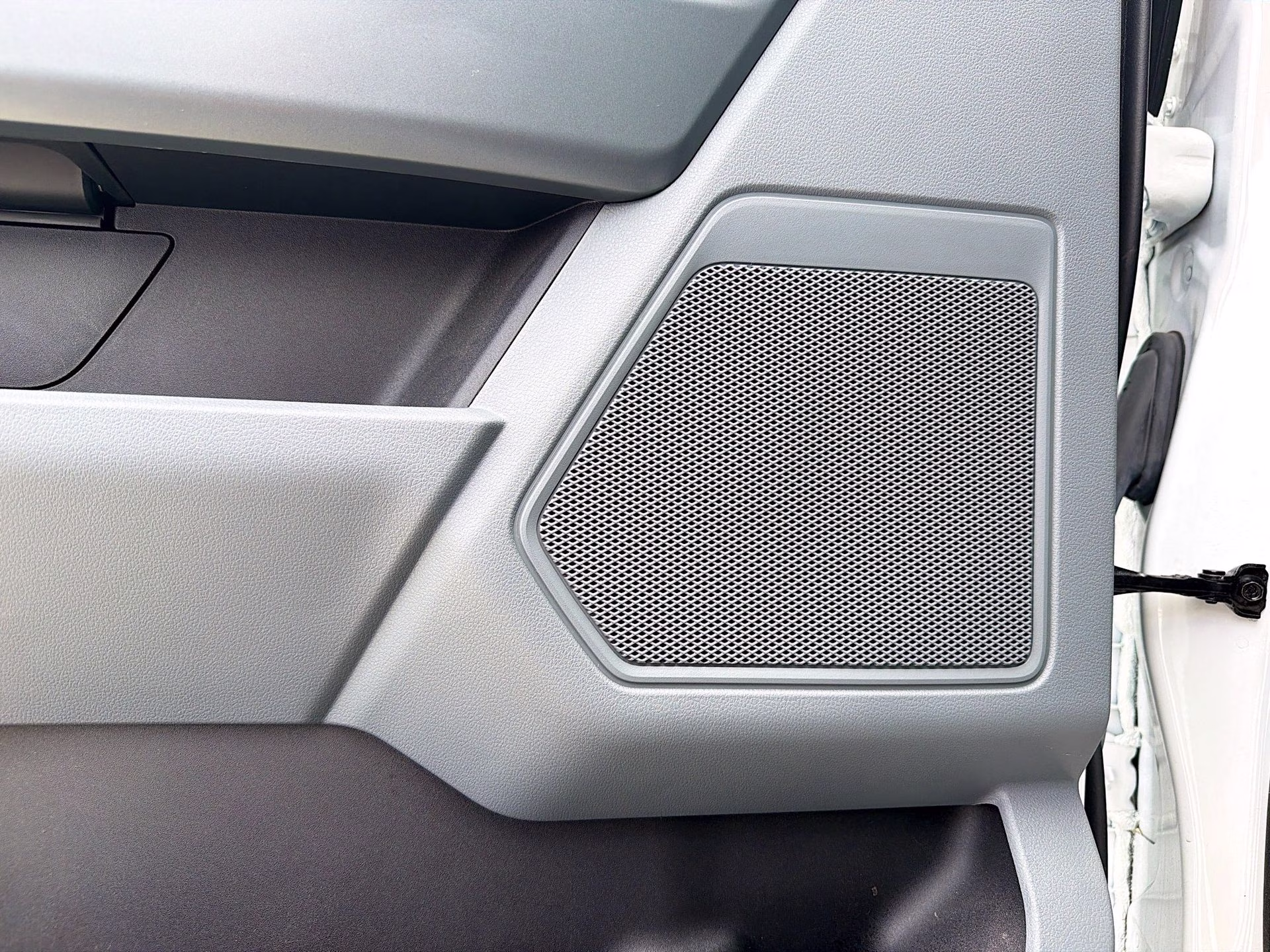 2023 Oxford White Ford F-150 XLT 4X4 Truck