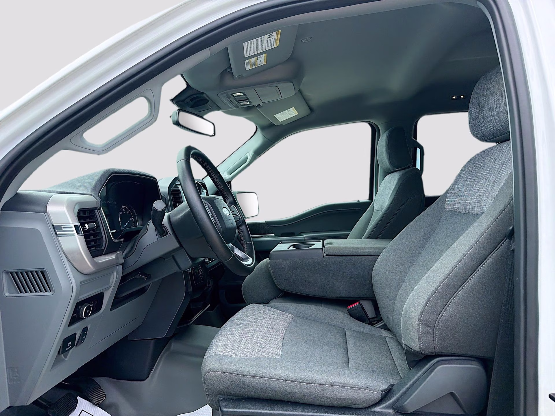 2023 Oxford White Ford F-150 XLT 4X4 Truck