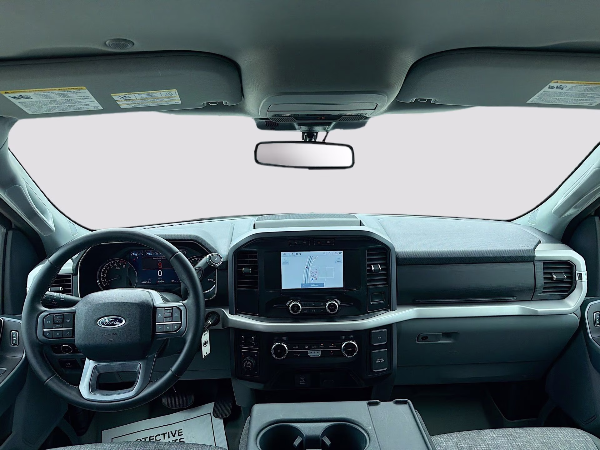 2023 Oxford White Ford F-150 XLT 4X4 Truck
