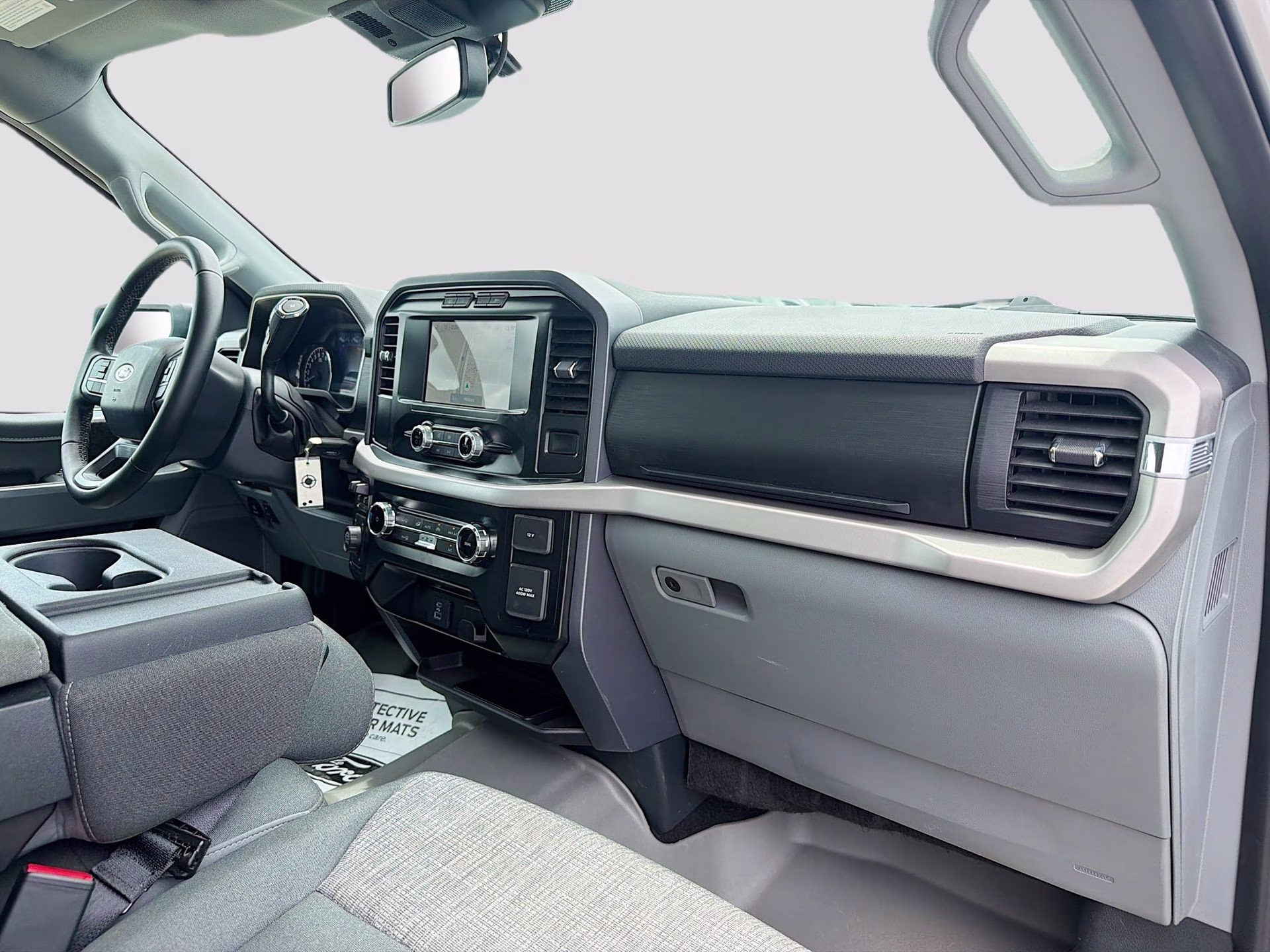 2023 Oxford White Ford F-150 XLT 4X4 Truck