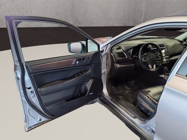 2015 Ice Silver Metallic Subaru Outback 3.6R AWD SUV