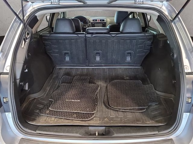 2015 Ice Silver Metallic Subaru Outback 3.6R AWD SUV