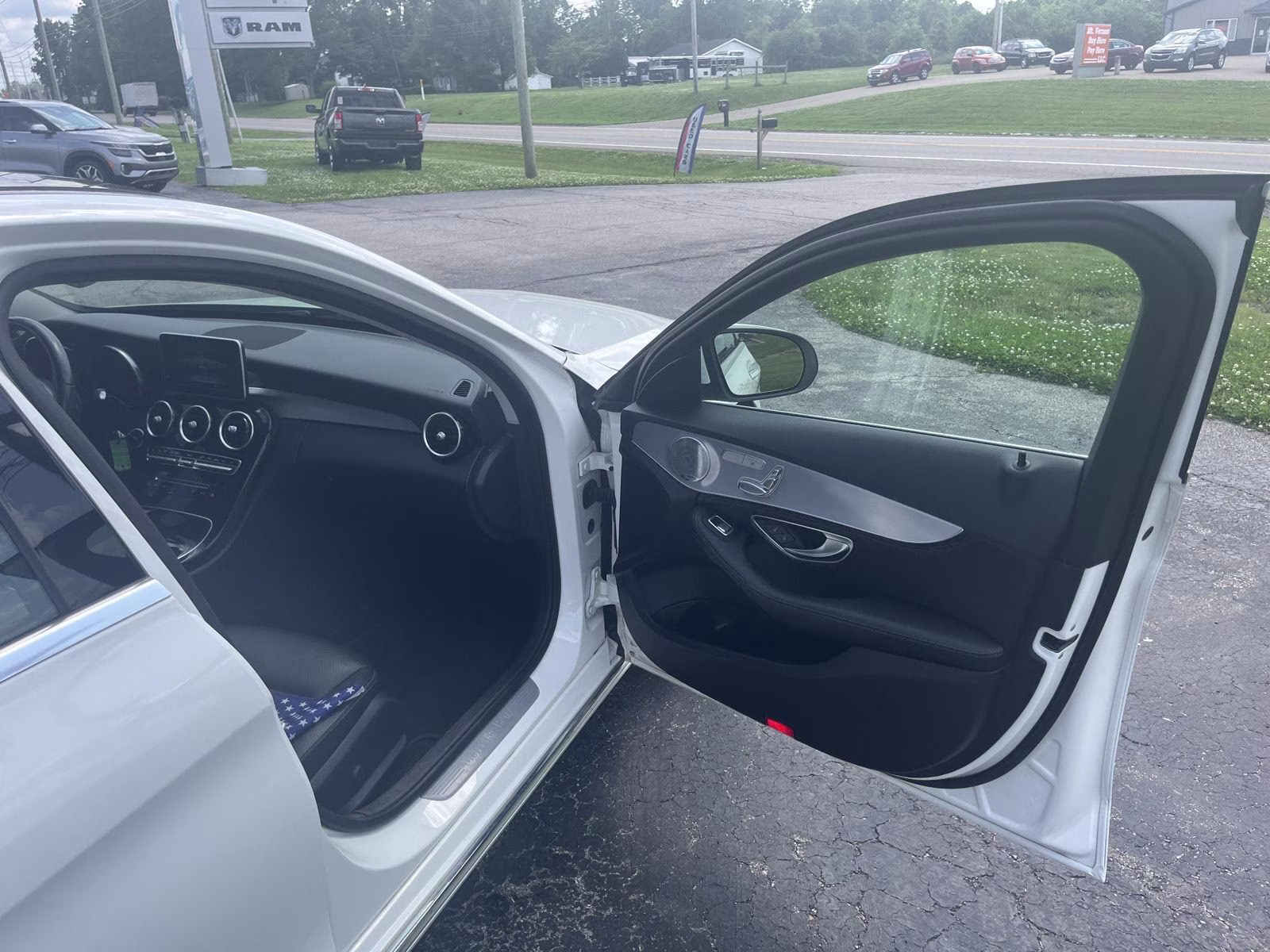 2015 Polar White Mercedes-Benz C-Class C 300 AWD Sedan