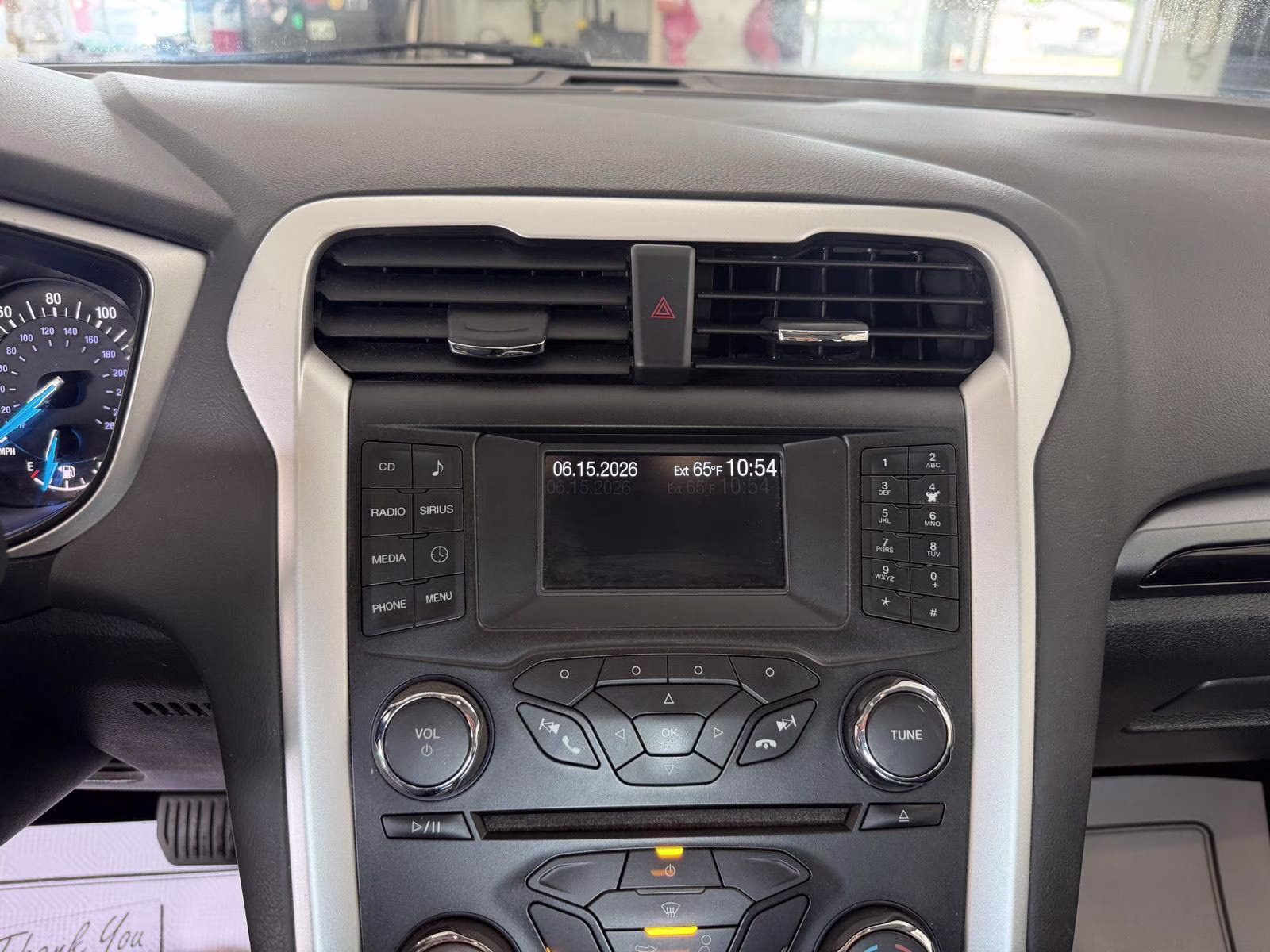 2014 Ingot Silver Metallic Ford Fusion SE FWD Sedan
