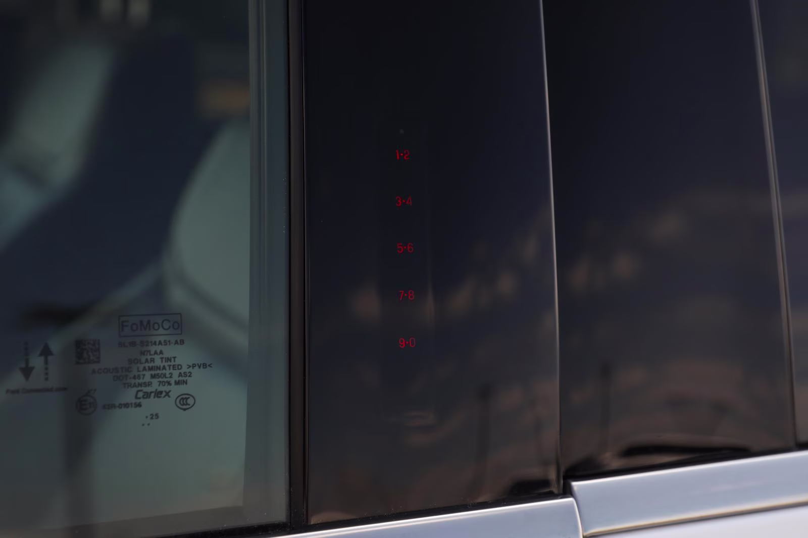 2025 Oxford White Ford Expedition Active 4X4 SUV