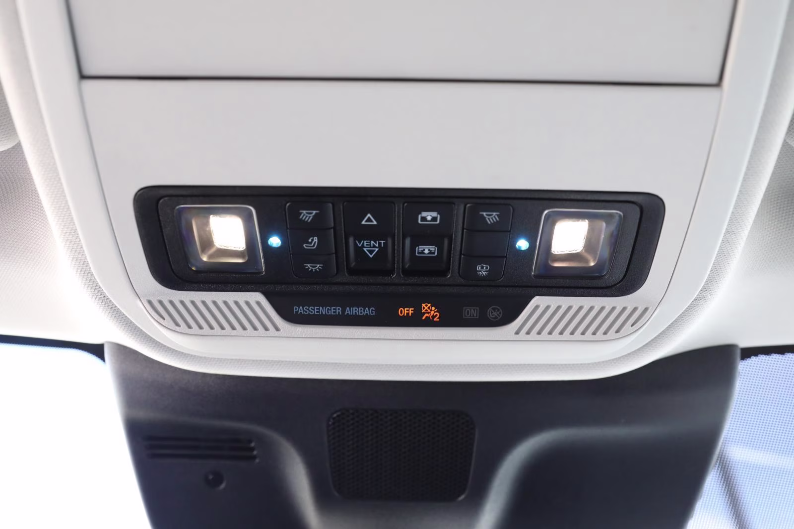 2025 Oxford White Ford Expedition Active 4X4 SUV